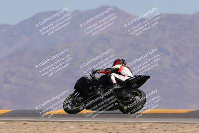 media/Apr-09-2023-SoCal Trackdays (Sun) [[333f347954]]/Turn 9 Side (140pm)/